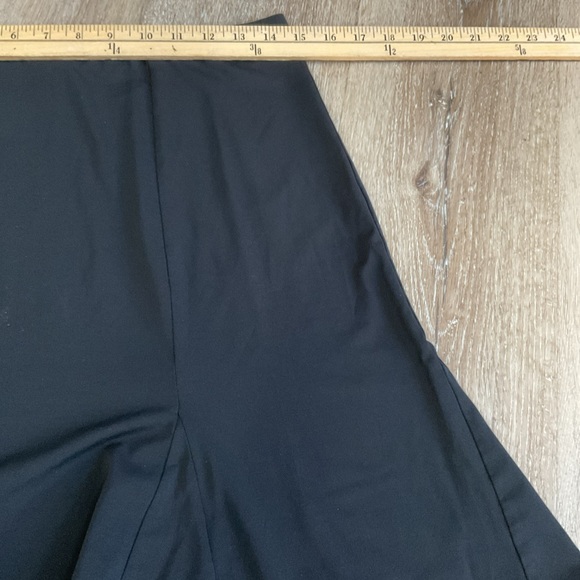 Gap Stretch - Pull On Elastic Waist Skirt - Black - Ladies Size Medium - Picture 7 of 9